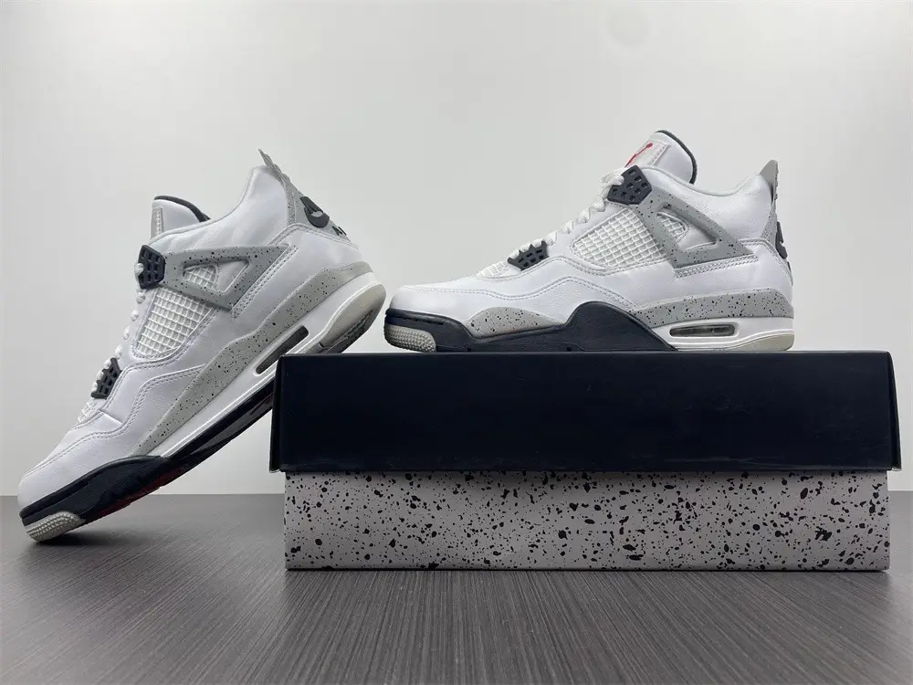 Air Jordan 4 White Cement 