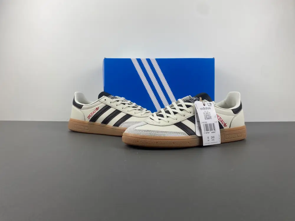 adidas  BCBCC346
