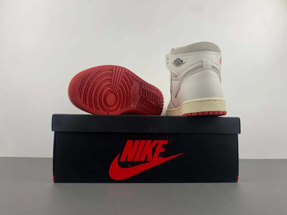 Air Jordan 1 High OG Rare Air 