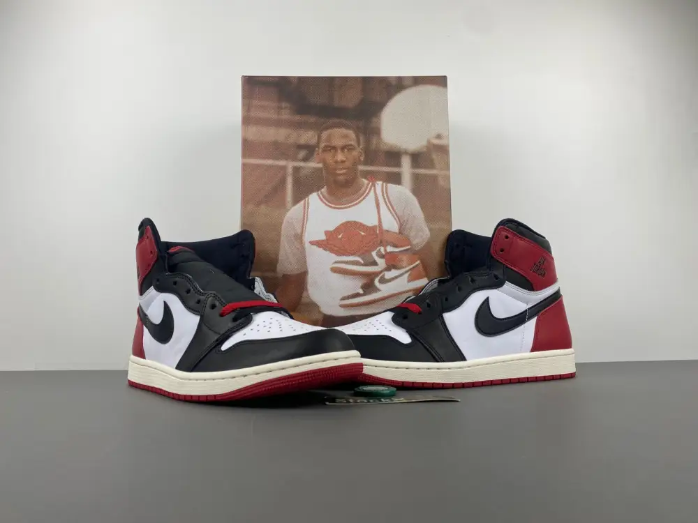 Air Jordan 1 High OG 