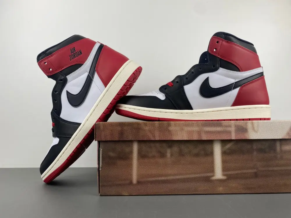 Air Jordan 1 High OG 