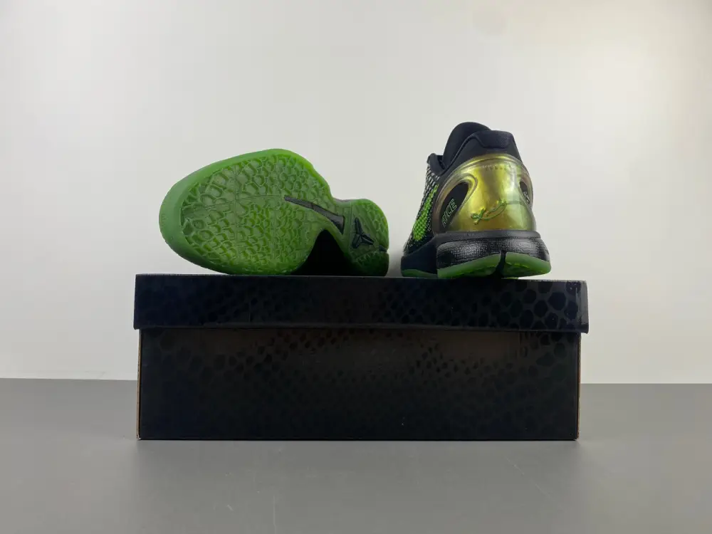 Zoom Kobe 6 Supreme 'Rice' 