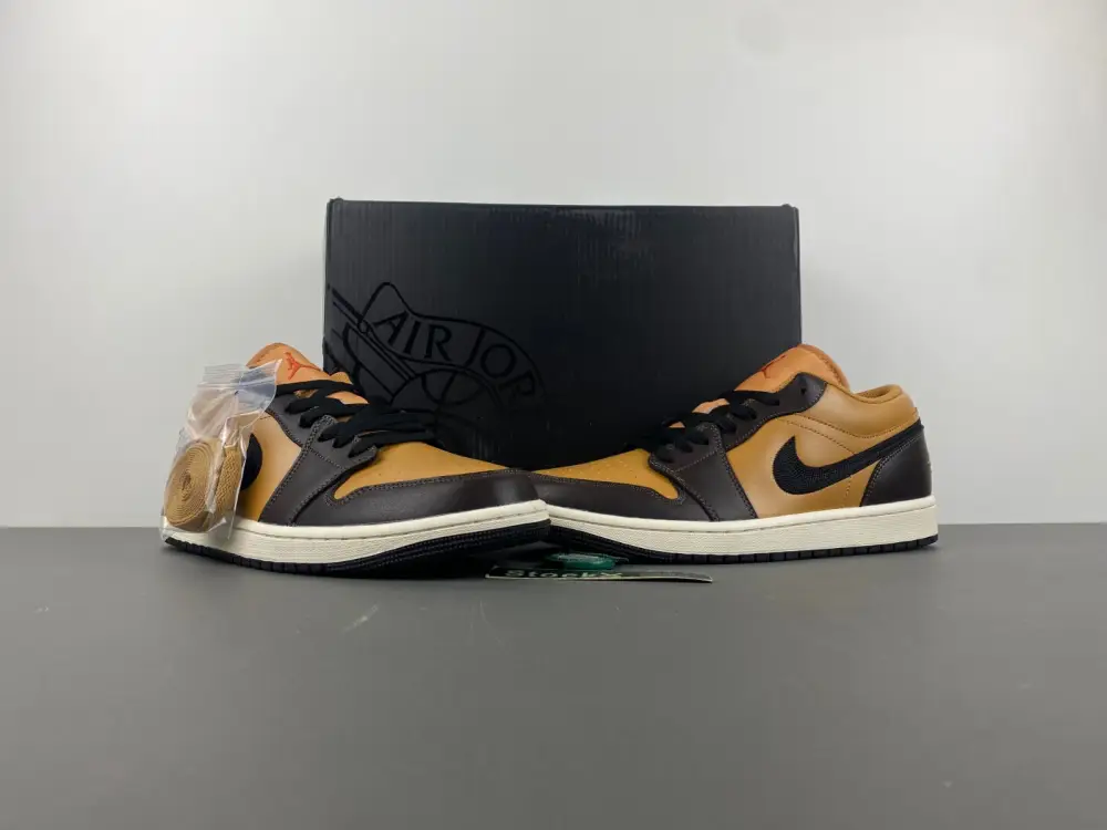Air Jordan 1 Low Flax Baroque Brown  CCF448