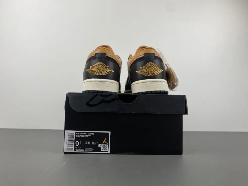 Air Jordan 1 Low Flax Baroque Brown 