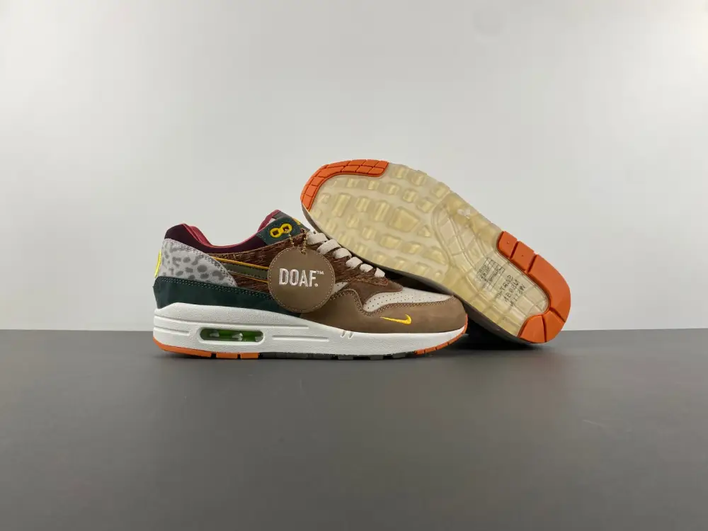 Nike Air Max 1 '87 Luxe University of Oregon PE 2024 