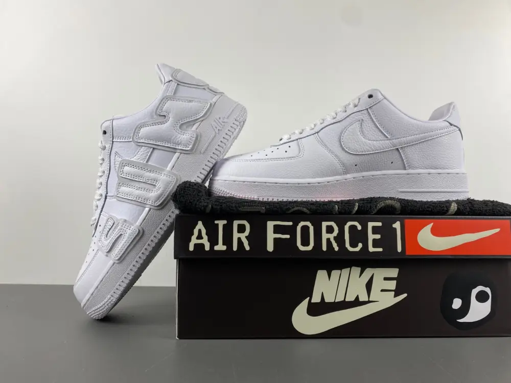 Nike Air Force 1 Low Cactus Plant Flea Market White 
