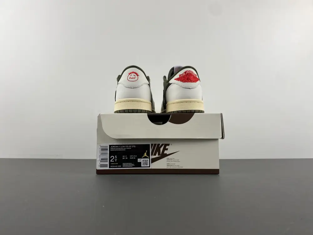 Jordan 1 Retro Low OG SP Travis Scott Medium Olive 