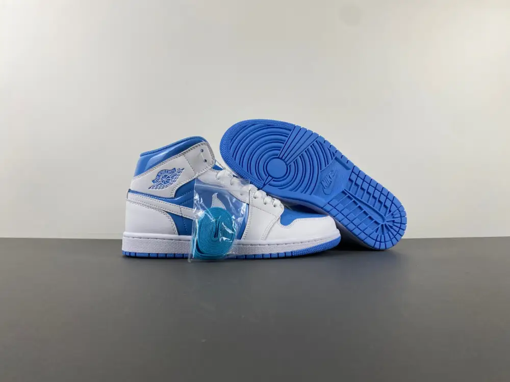 Jordan 1 Mid Legend Blue 