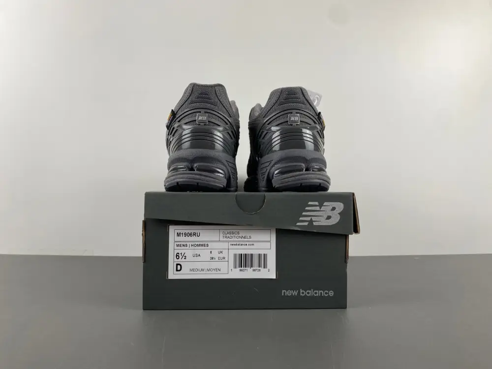 New Balance 1906R 