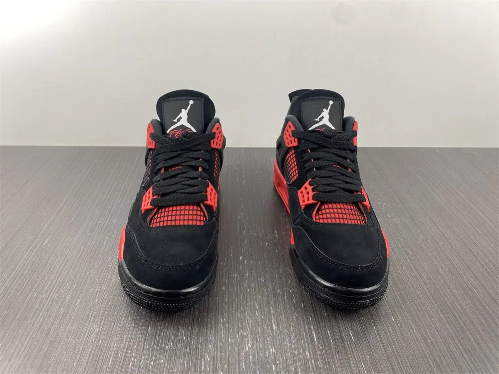 Air Jordan 4「Red Thunder 