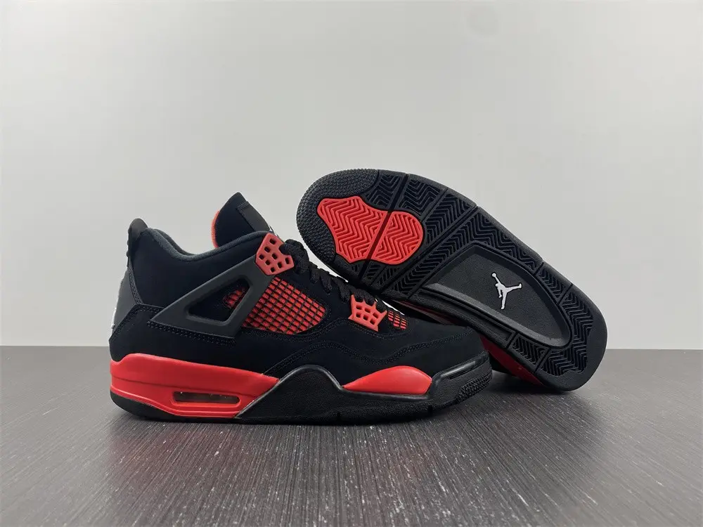 Air Jordan 4「Red Thunder 