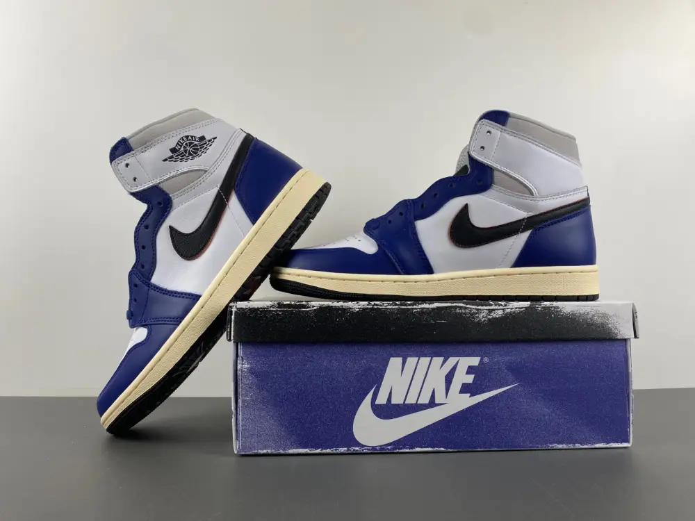 Air Jordan 1 High OG 