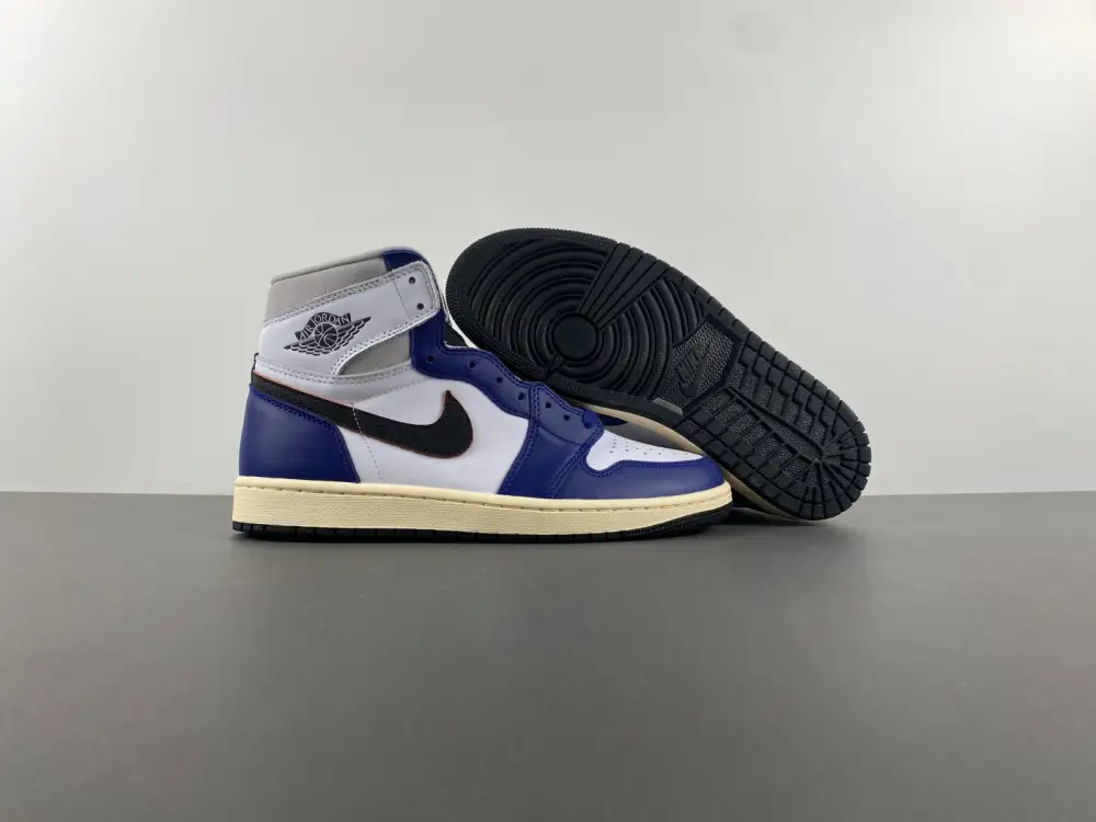 Air Jordan 1 High OG 