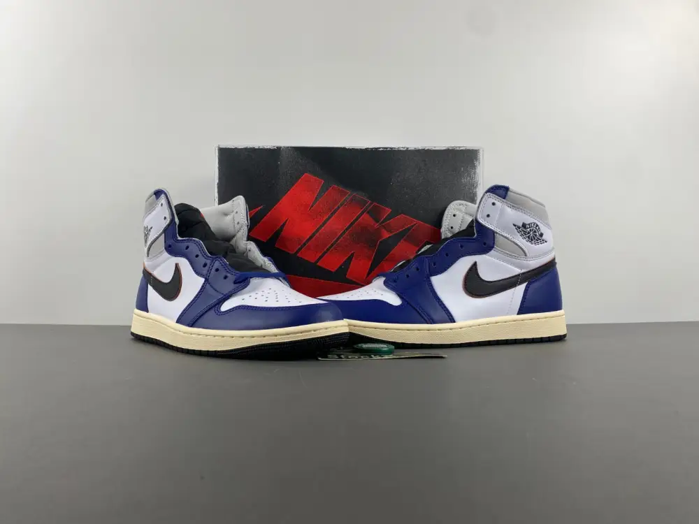 Air Jordan 1 High OG  FCE2232