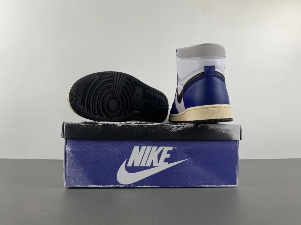 Air Jordan 1 High OG 