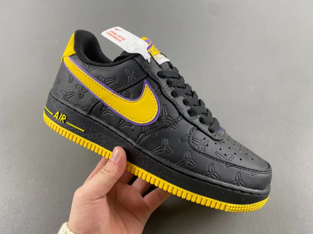 Kobe Bryant x Nike Air Force 1 Low 