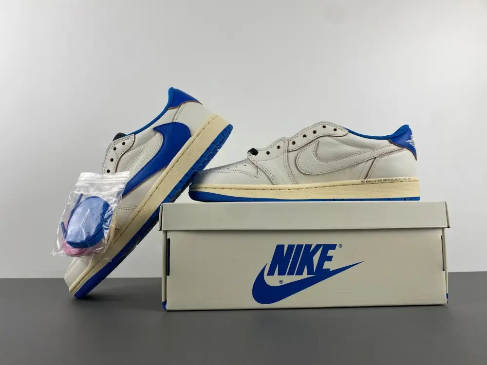 Travis Scott x Fragment x Air Jordan 1 Low OG 