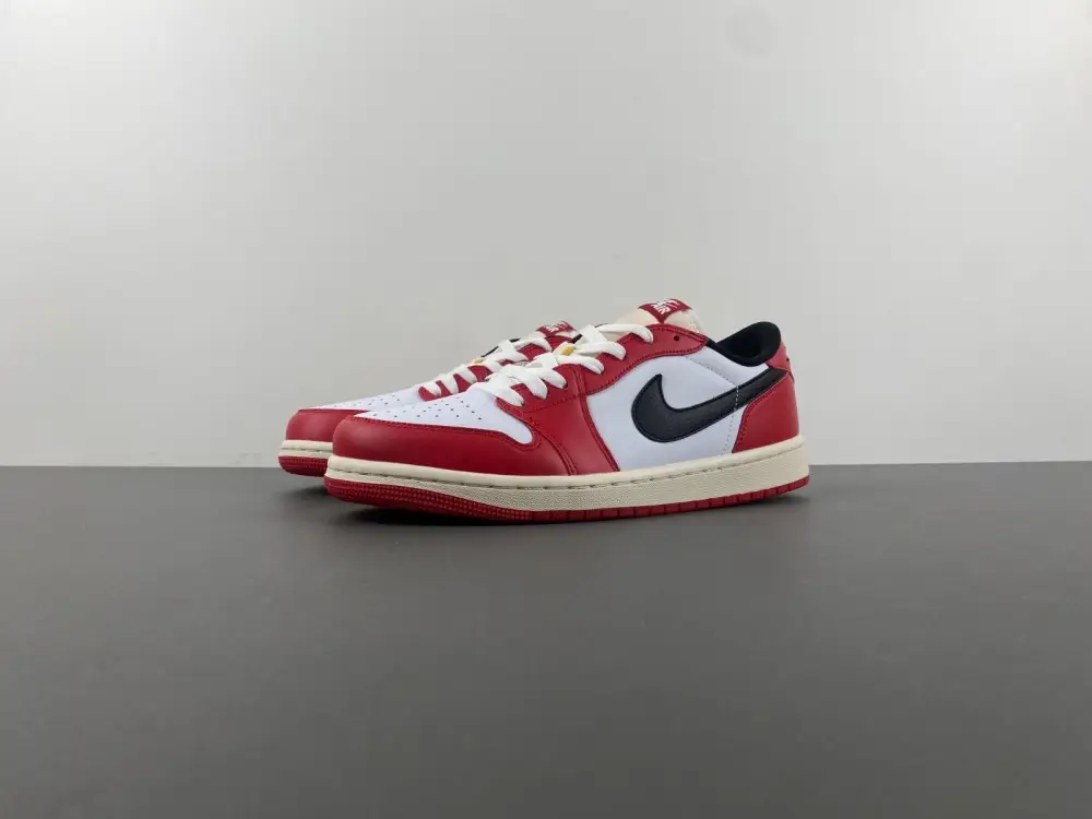 Air Jordan 1 Low OG 