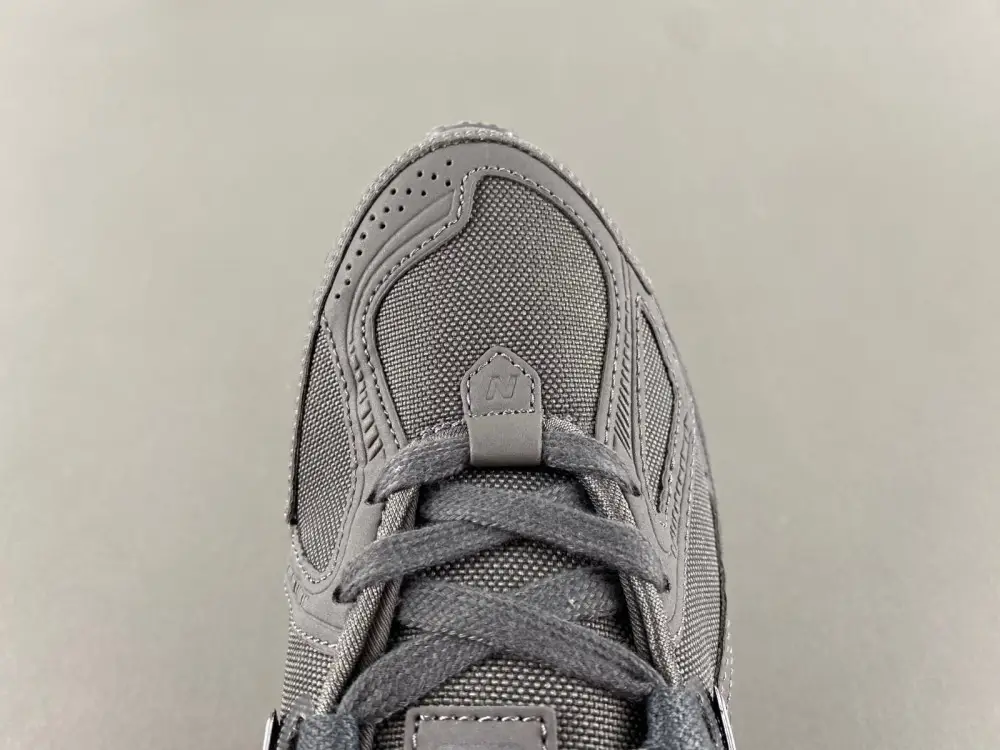 New Balance 1906R 