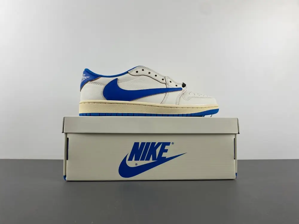 Travis Scott x Fragment x Air Jordan 1 Low OG 