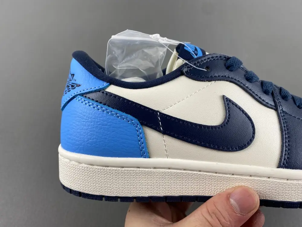 Air Jordan 1 Low OG 
