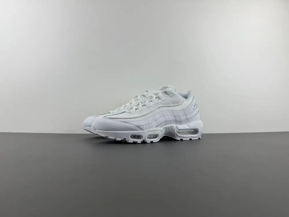 Nike Air Max 95 Essential 