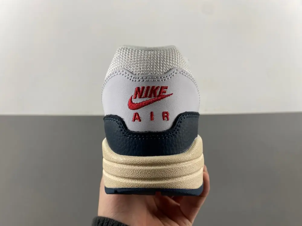 Nike Air Max 1 