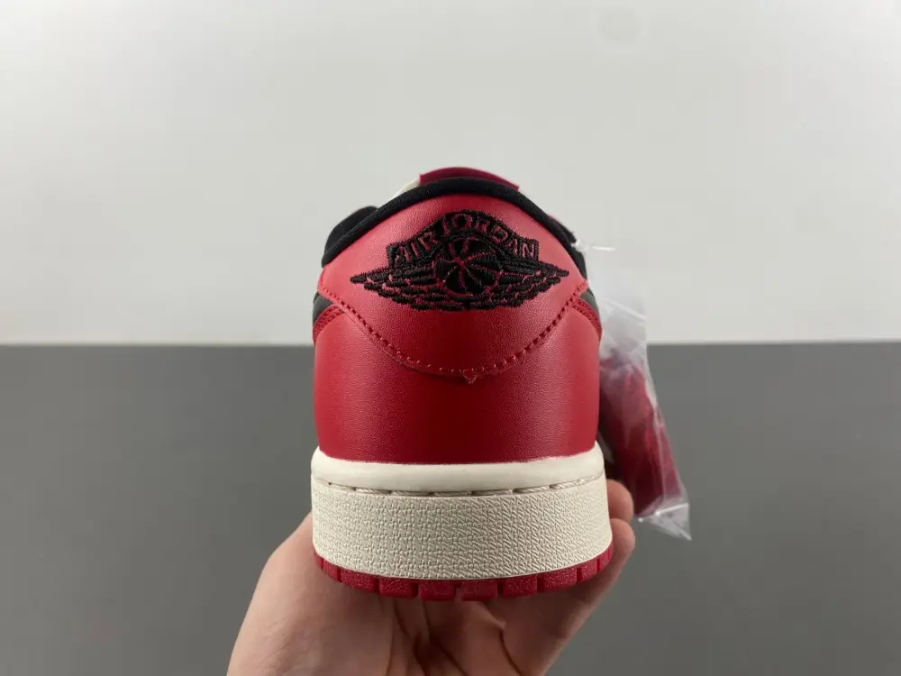 Air Jordan 1 Low OG 