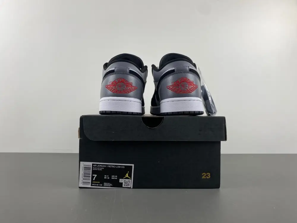 Air Jordan 1 Low 