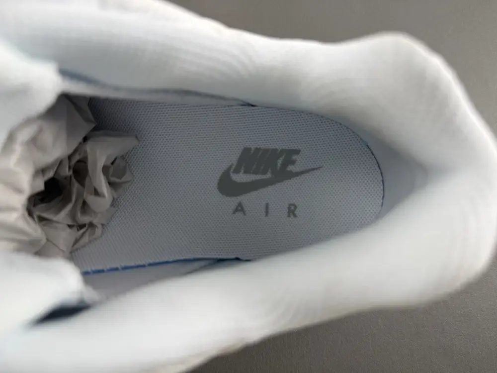 Nike Air Max 95 Essential 