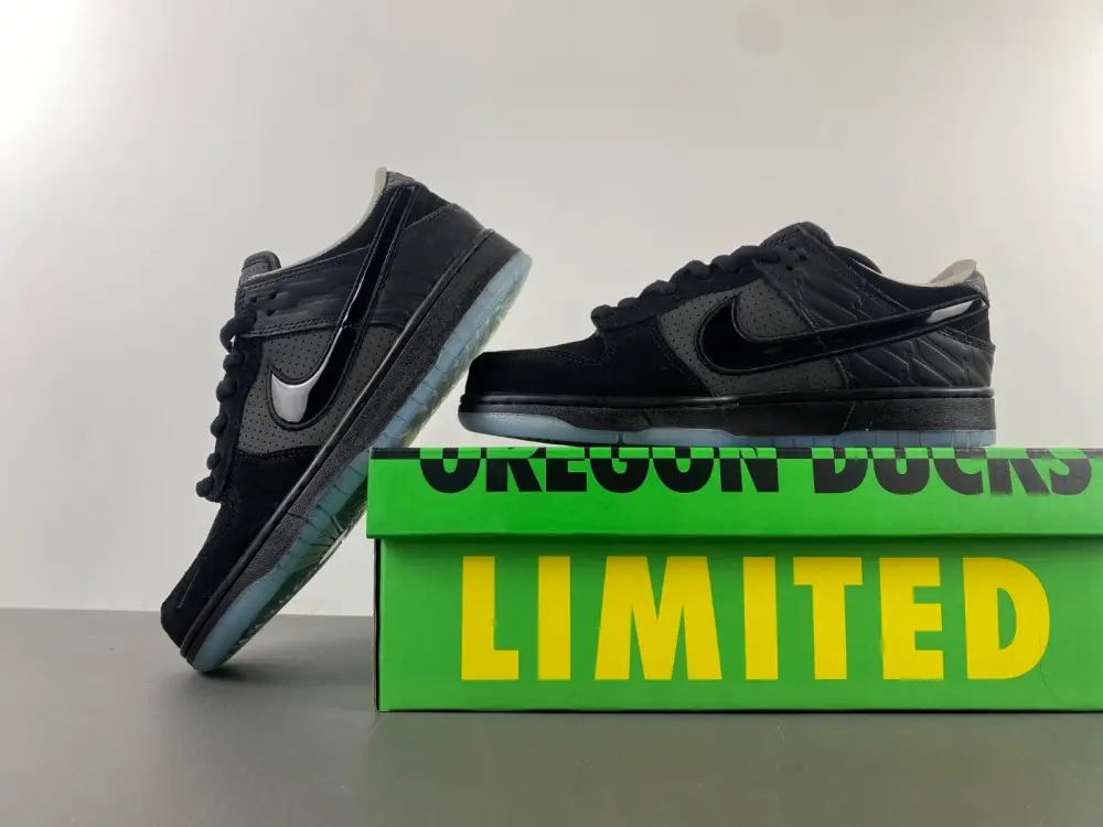 Division Street x Nike Dunk Low Lux 
