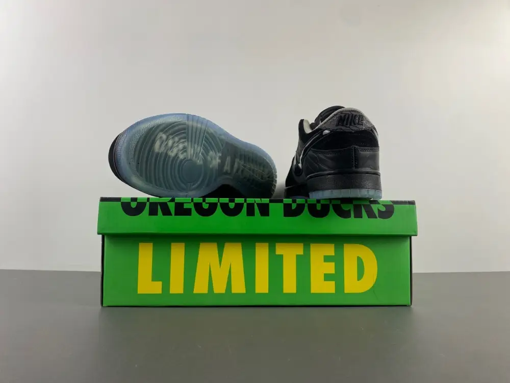 Division Street x Nike Dunk Low Lux 