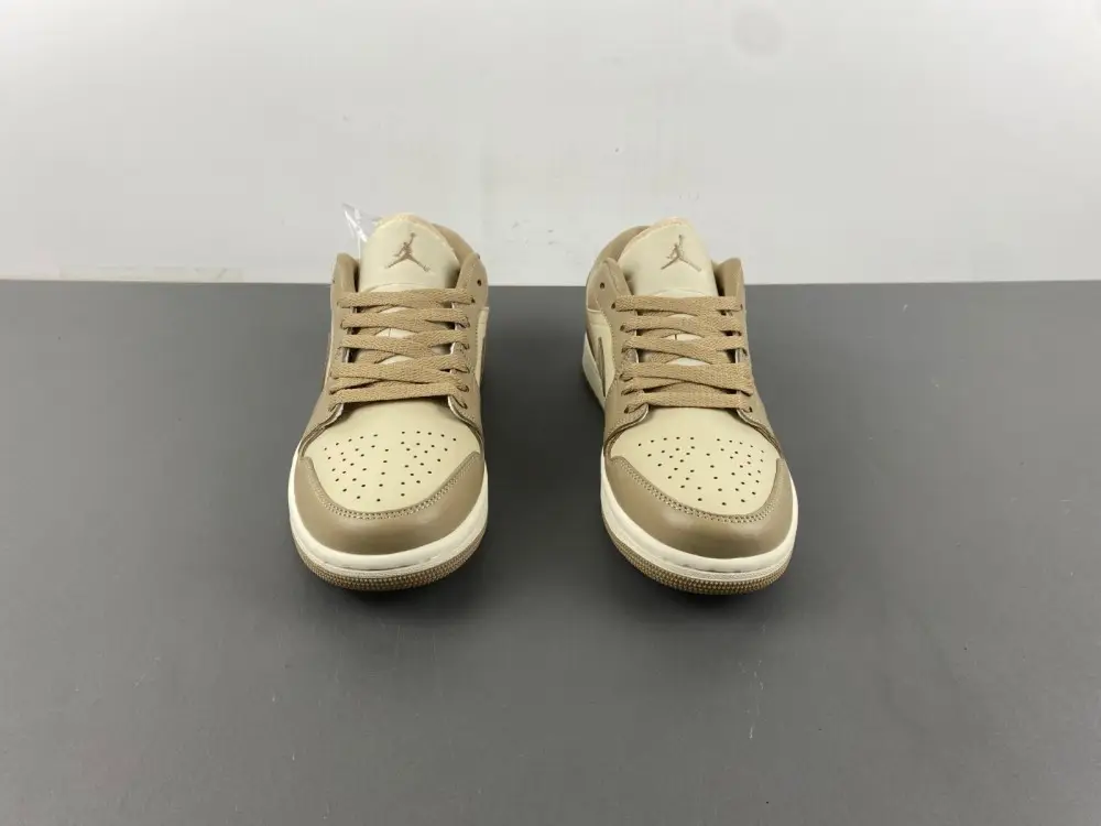 Air Jordan 1 Low 