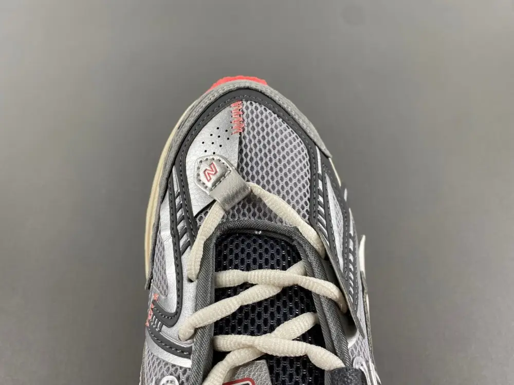 New Balance 1906R 