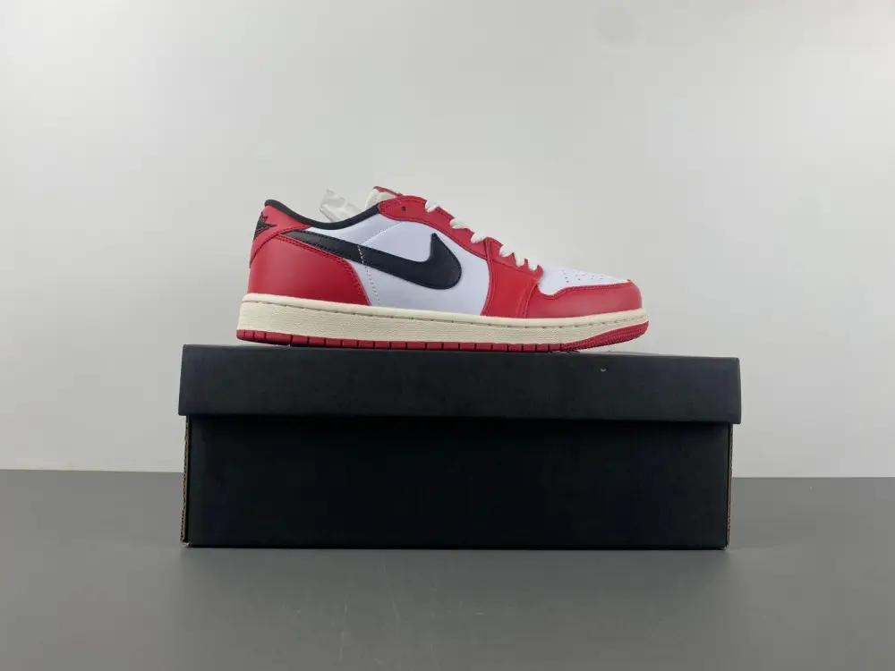 Air Jordan 1 Low OG 