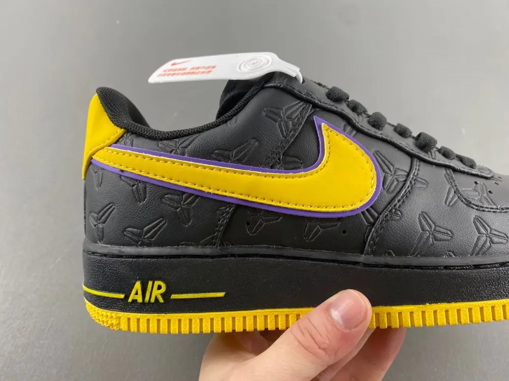 Kobe Bryant x Nike Air Force 1 Low 