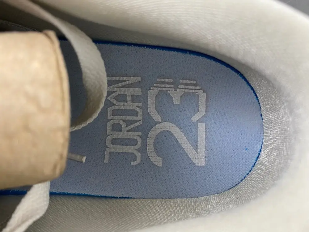Air Jordan 1 Low SE 