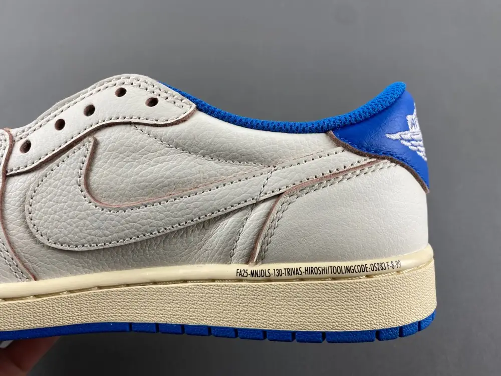 Travis Scott x Fragment x Air Jordan 1 Low OG 