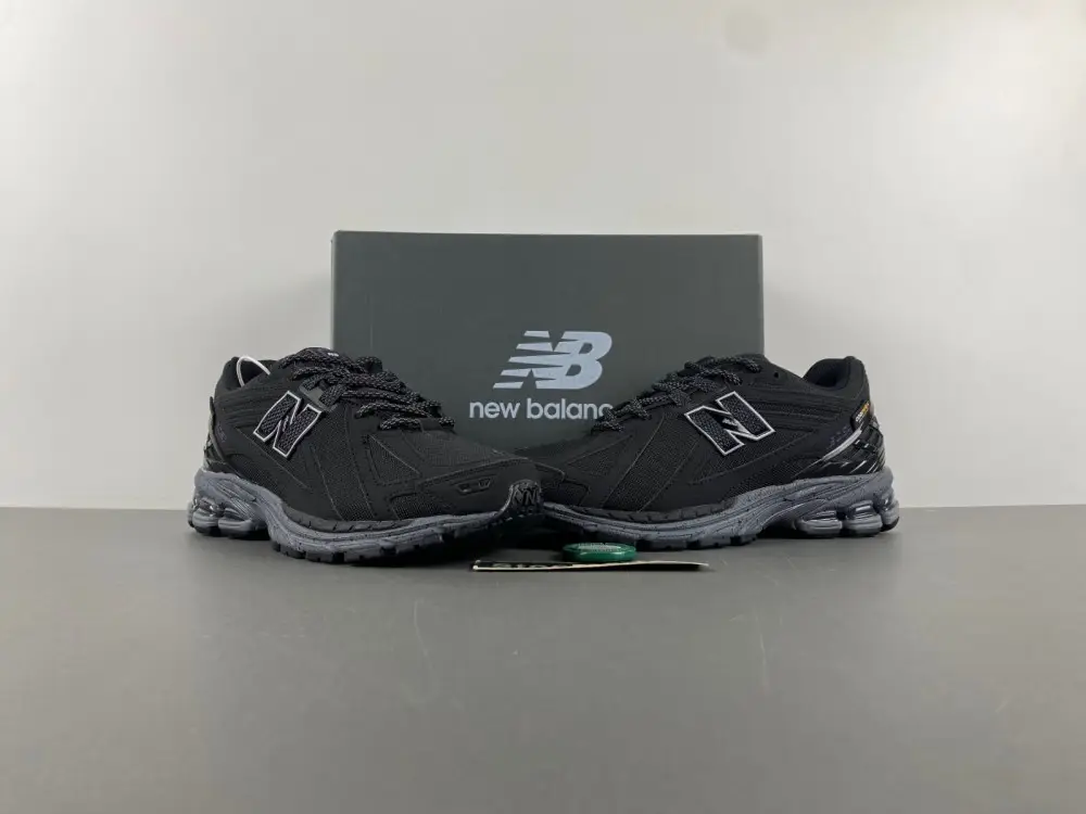 New Balance 1906R  BCD160
