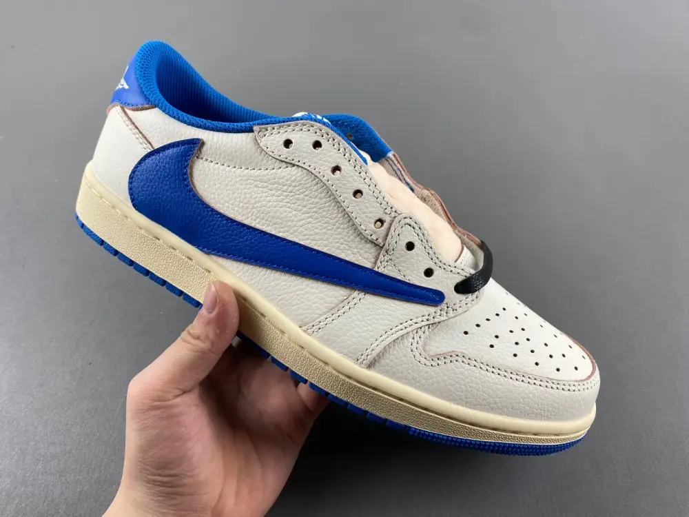 Travis Scott x Fragment x Air Jordan 1 Low OG 