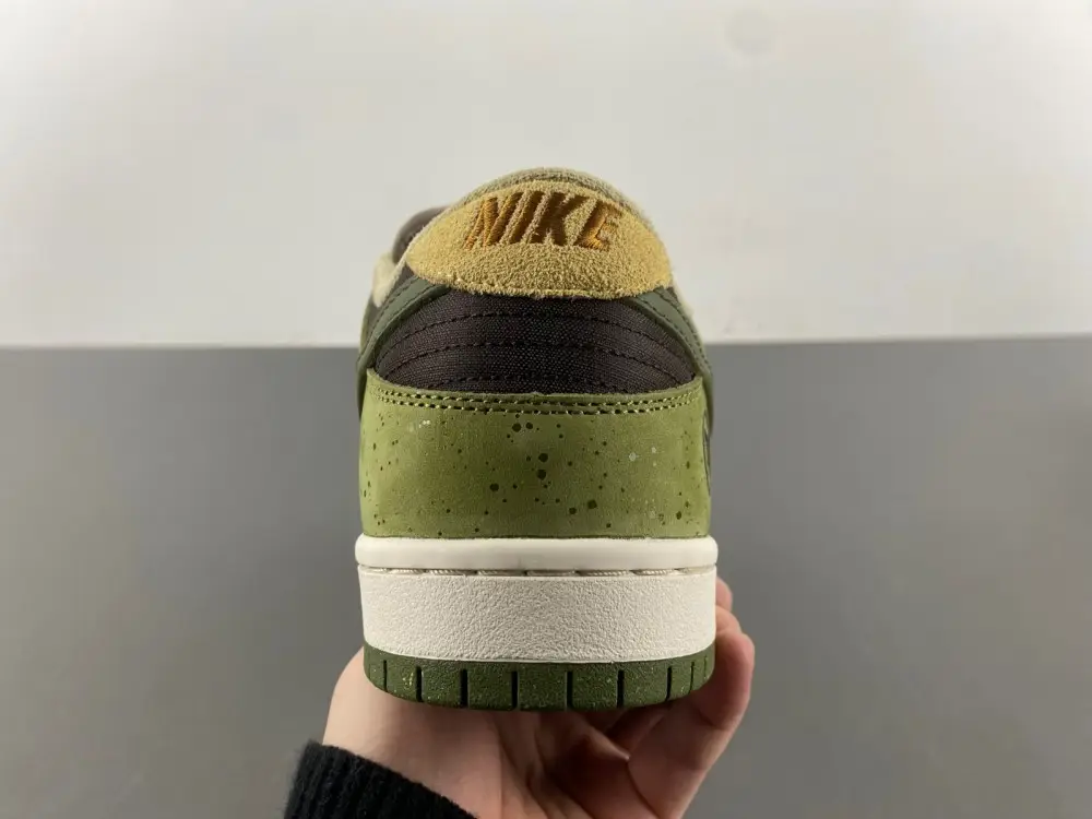 Yuto Horigome x Nike SB Dunk Low 