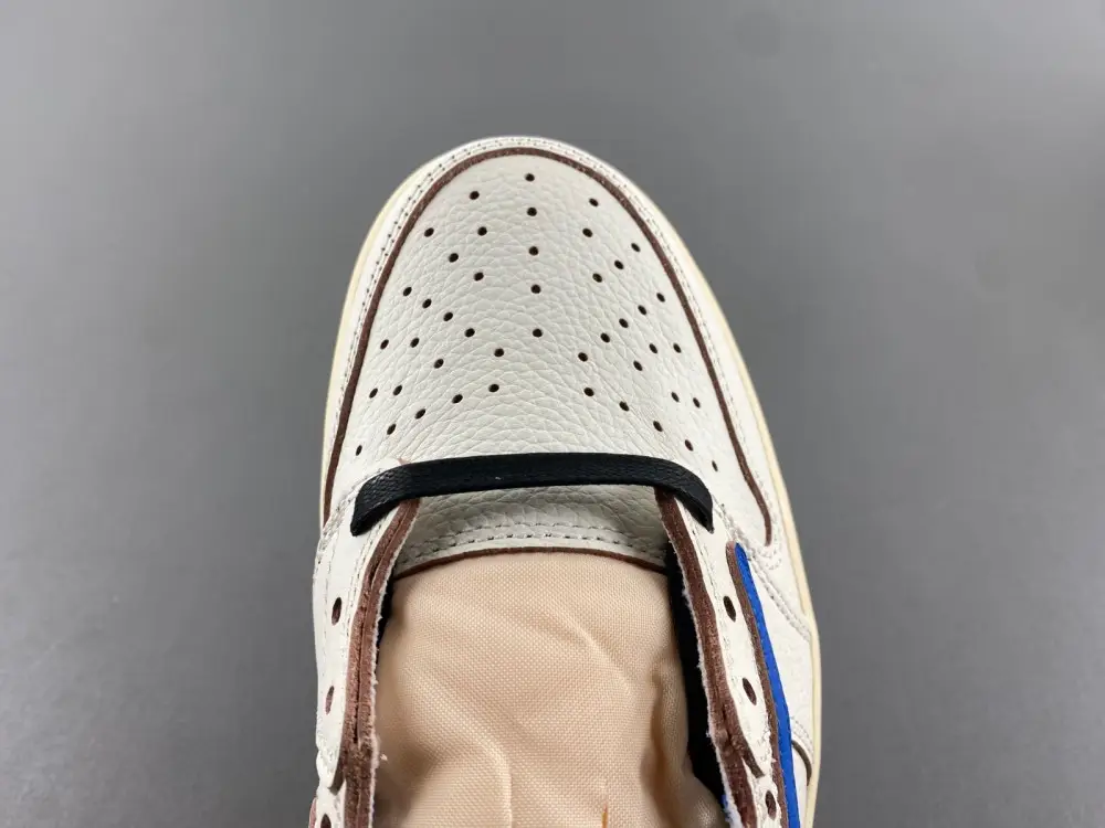 Travis Scott x Fragment x Air Jordan 1 Low OG 
