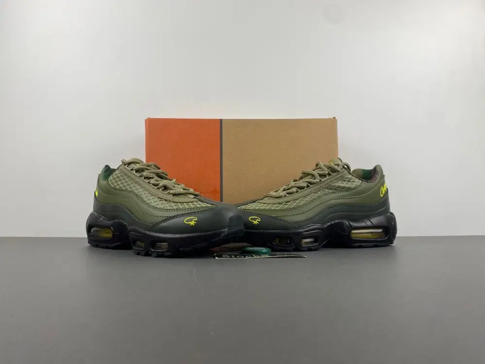 Corteiz x Air Max 95 SP  BBDE476