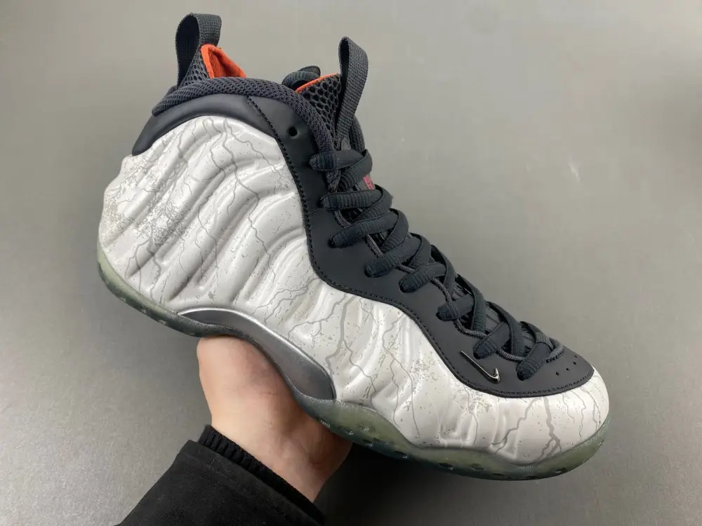 Air Foamposite One  （TEKKEN） 