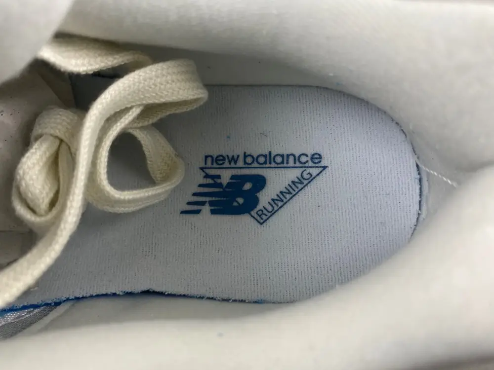 New Balance 9060 ' 