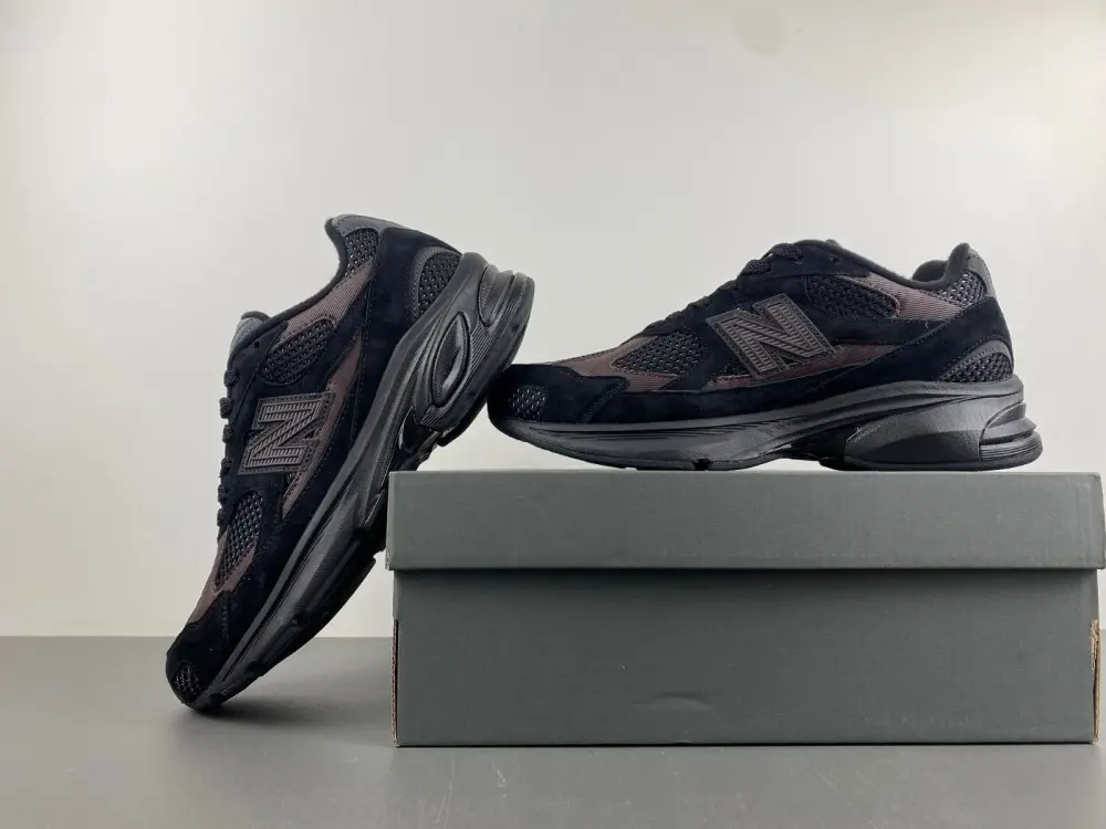new balance NB  M2010RN 