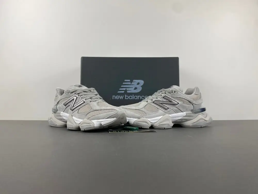 New Balance 9060 '  EEDAD702