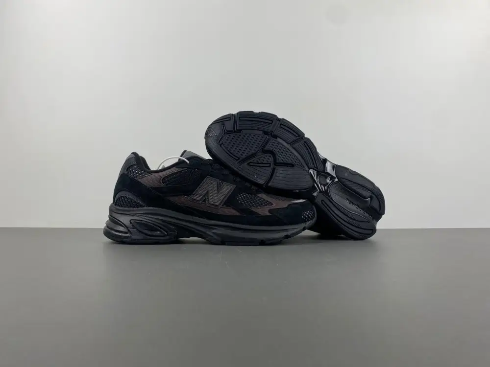 new balance NB  M2010RN 