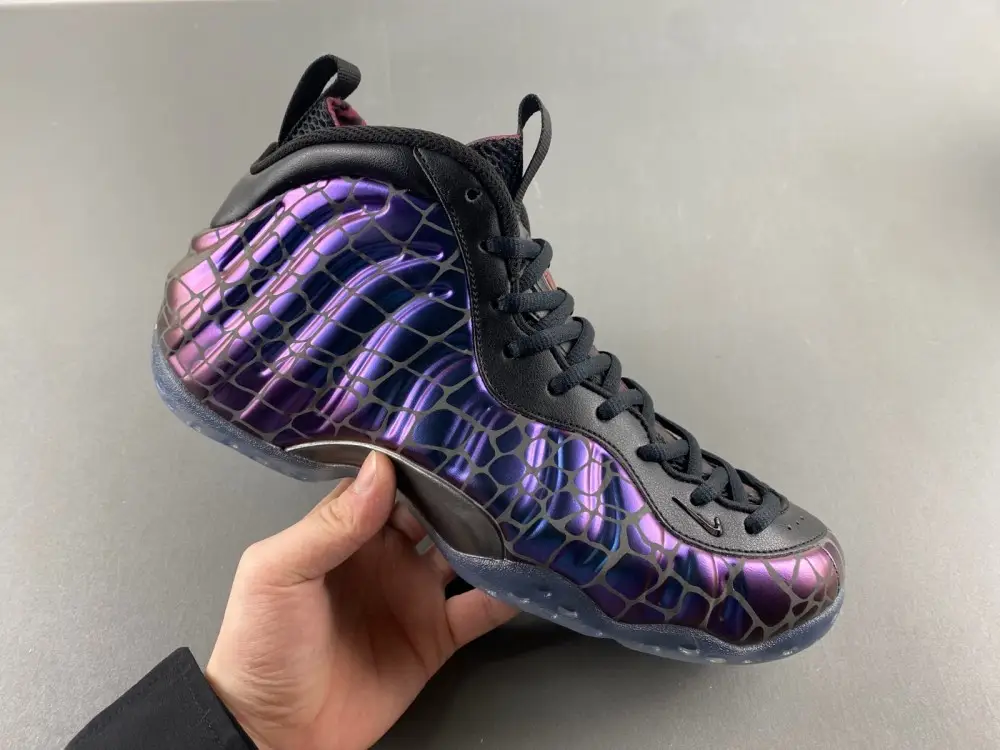 TEKKEN 8 x Nike Air Foamposite One 