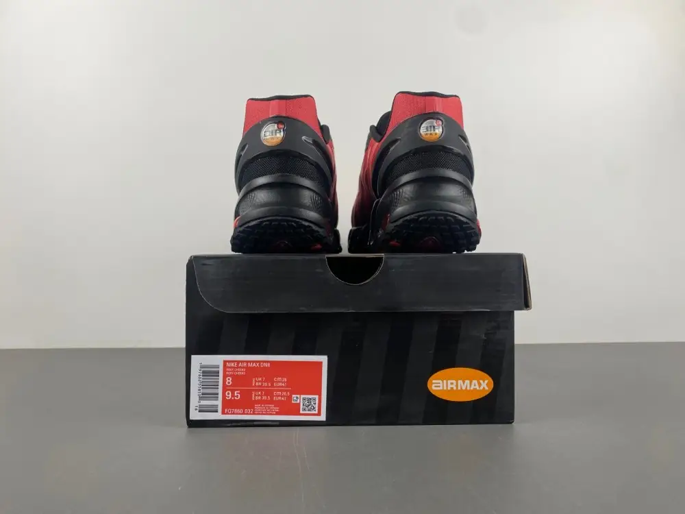 Nike Air Max DN 8 